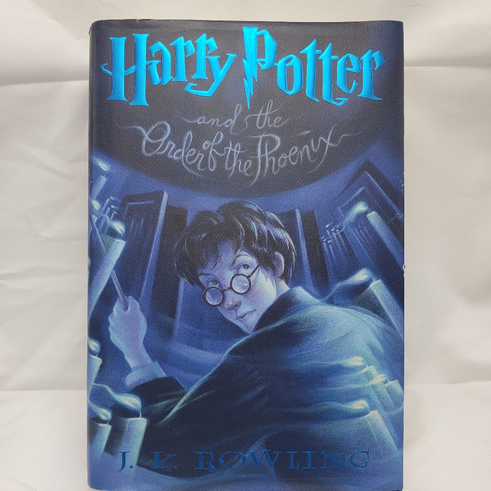 HARRY POTTER AND THE ORDER OF THE PHOENIX Hardcover Book